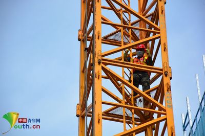 安全練兵強(qiáng)技能，技能比武展風(fēng)采——記塔吊操作技能競(jìng)賽